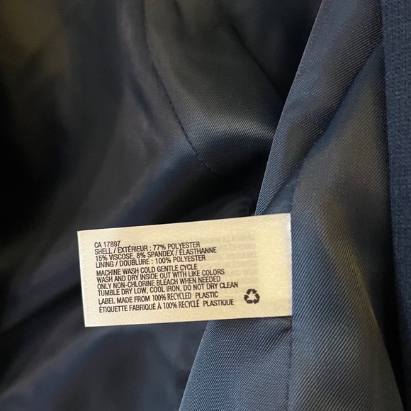 GAP Academy Blazer - NEW WITH TAGS. Navy with Teal Stripe Details. Size 2. - Picture 4 of 5